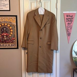 Hickey Freeman Tailored Tan Trench Coat